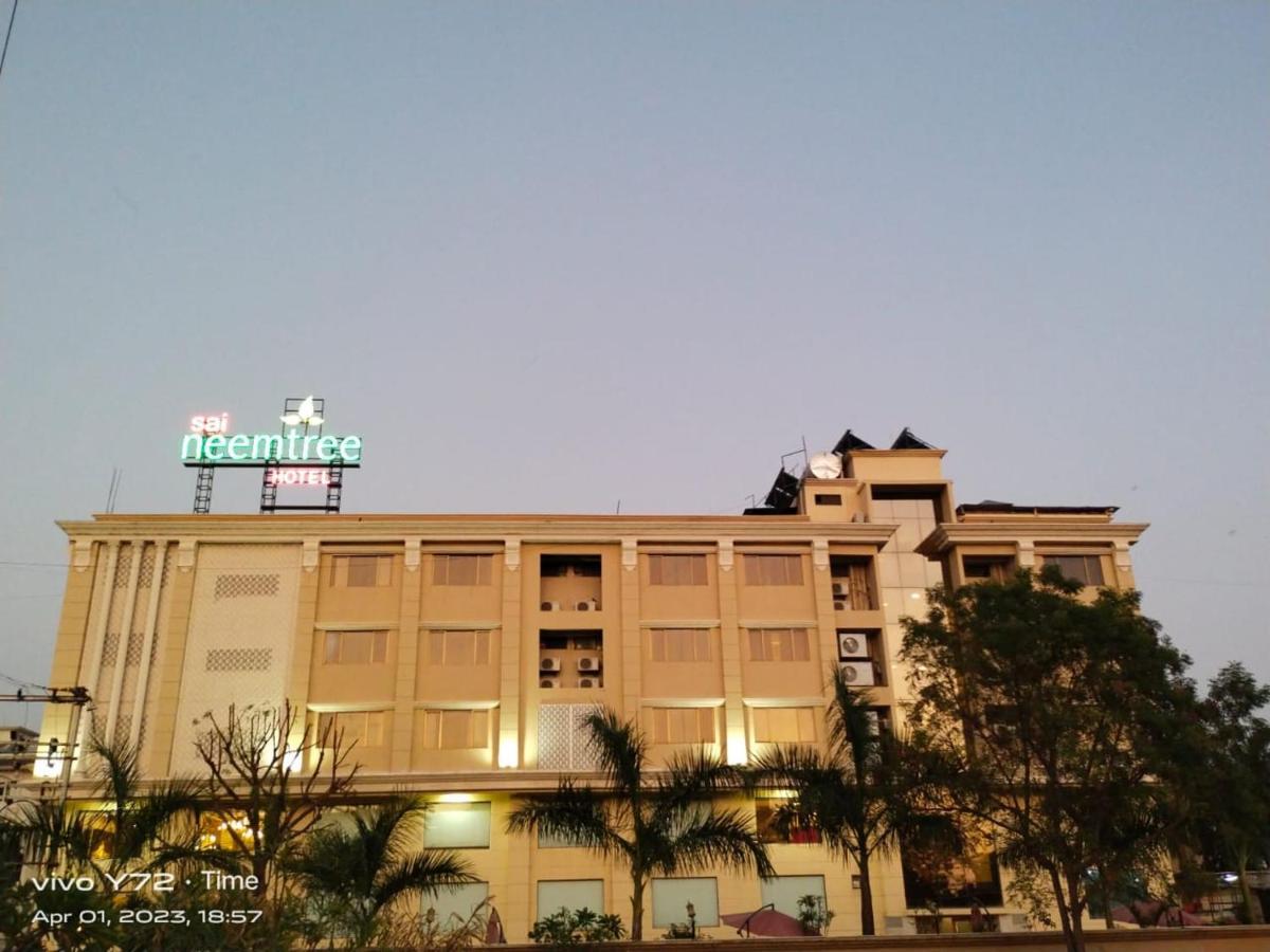 Sai Neem Tree Hotel Shirdi Exterior foto